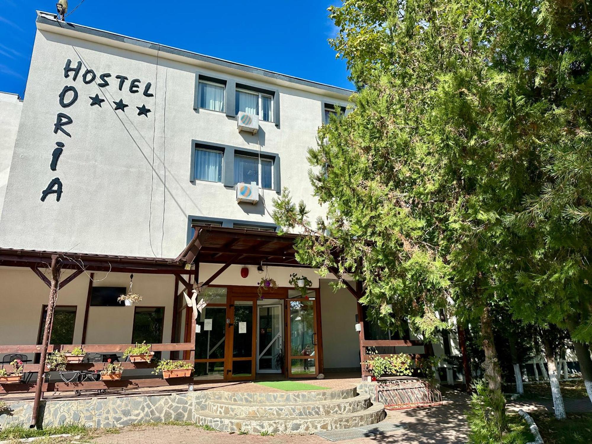 Hostel Horia Plopeni Exterior foto